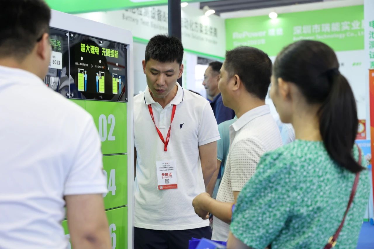 1691903326165782.jpg 122.jpg