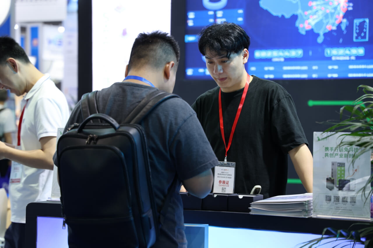 1691903367764106.jpg 124.jpg