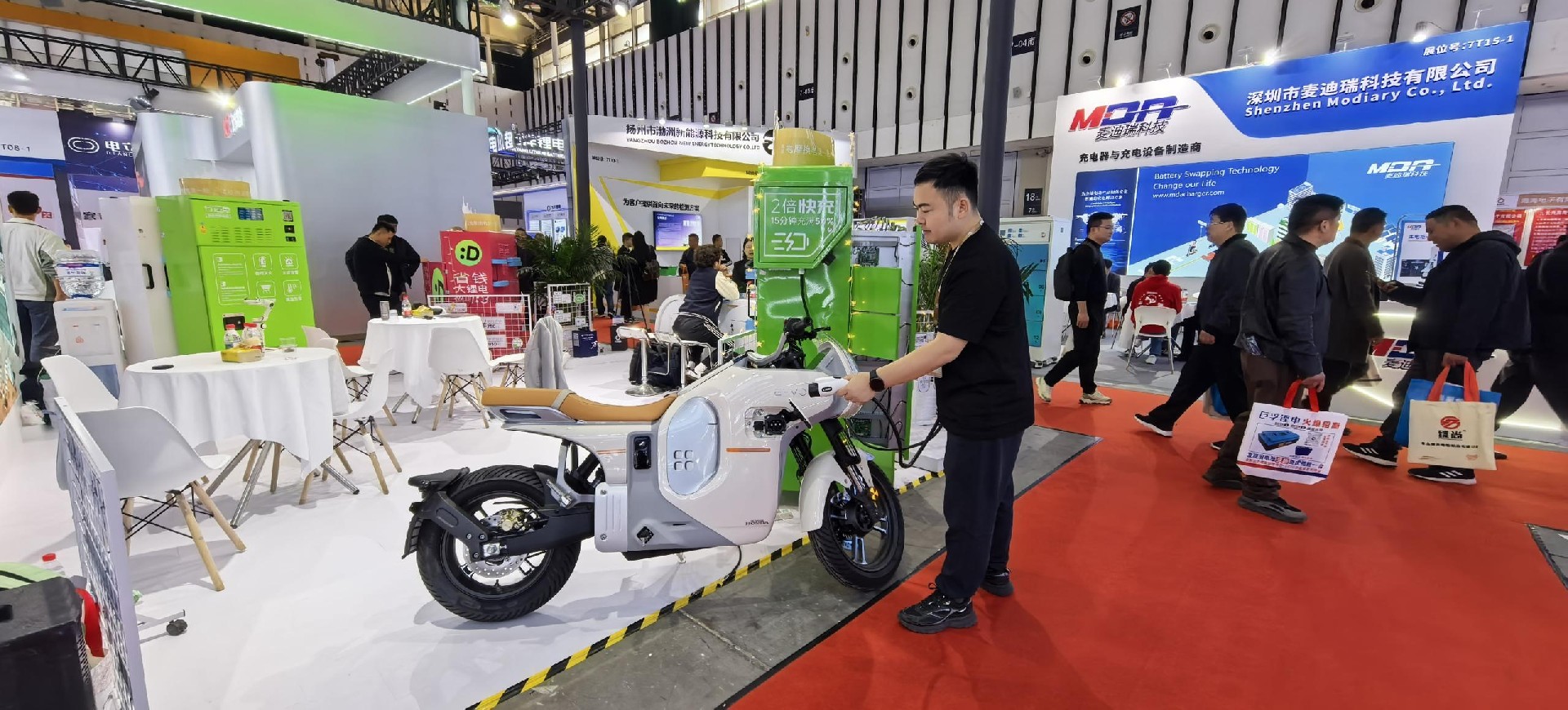 1761190030192984.jpg a77c89b3e7b28ea505e8472c14ea0f04_compress.jpg